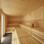 Reetland Am - Luxusplus Reetdachvilla Mit 4 Schlafzimmern, Aussensauna, Loungebereich Und Kamin H12