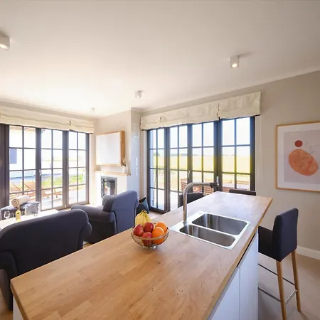 Reetland Am - Luxusplus Reetdachvilla Mit 4 Schlafzimmern, Aussensauna, Loungebereich Und Kamin H12 Villa