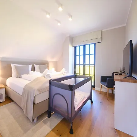Prázdninový dům Reetland Am - Luxusplus Reetdachvilla Mit 4 Schlafzimmern, Aussensauna, Loungebereich Und Kamin H12 *